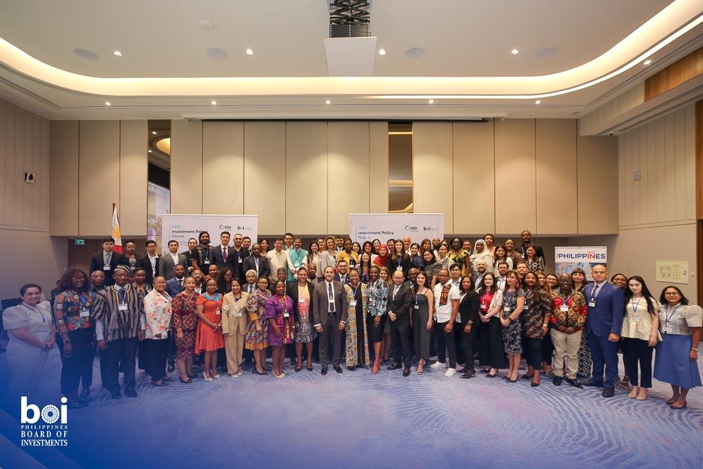 Group photograph of attendees at the 2024 Investment Policy Forum in Philippines